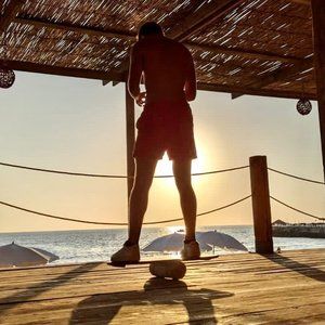 Meet your Posher, Pierre